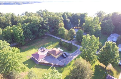 Lake View, Private Dock, Fire Wood and Linens Provided, Outdoor Shower