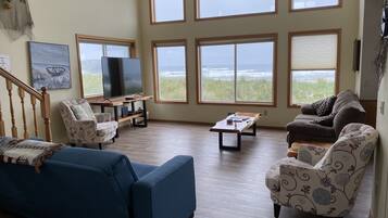 Smart TV, DVD player, stereo