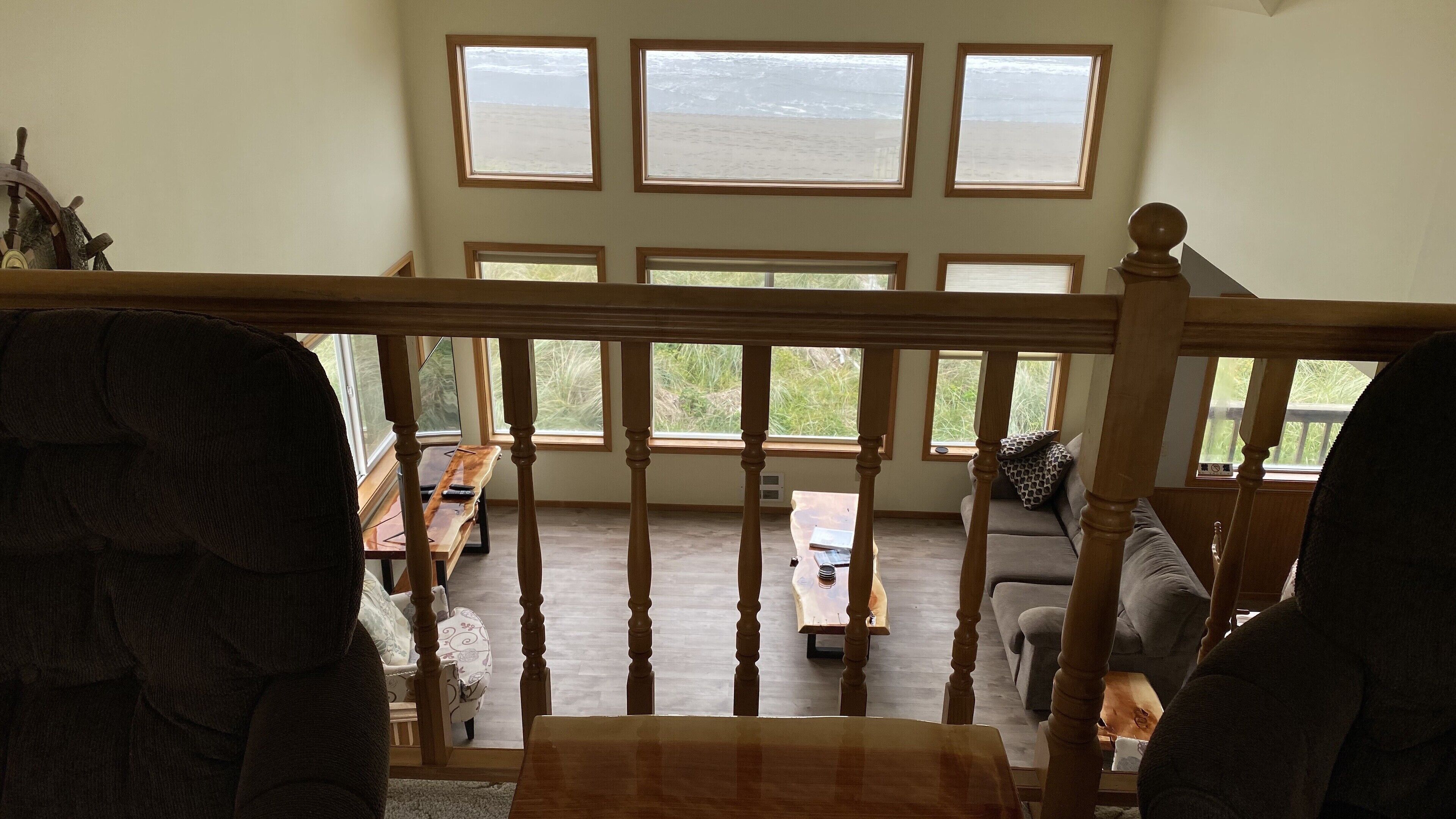 Smart-TV, DVD-spiller og stereoanlegg