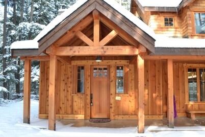Suncadia Rustic Lodge: Gas Fire Pit, Bikes, Snow Shoes, BBQ, Cul-de-sac