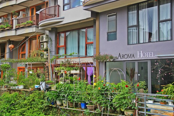 Front of property - Sapa Aroma Hotel (Sa Pa)