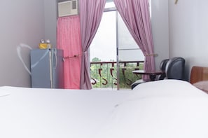 Deluxe Room, Balcony