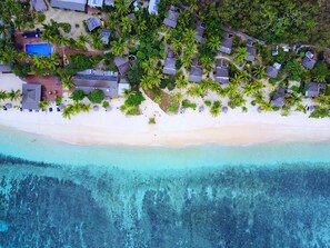 Aerial view - Octopus Resort (Waya Island)