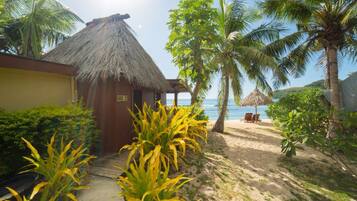 1 bedroom, in-room safe, bed sheets