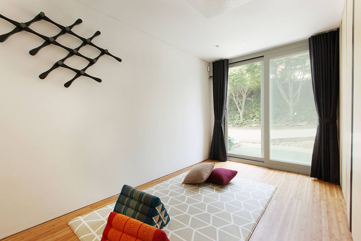 Suite Familiale, 2 chambres, 2 salles de bains (C 102)