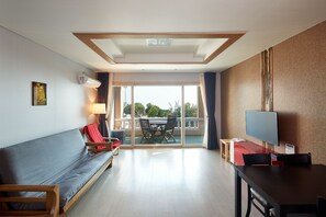 Living room - Lavenders (Seogwipo)