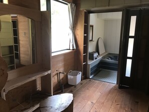 Bathroom - Rulo Classic Garden (Kaiyo)