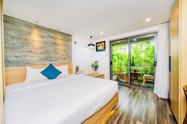 Studio Deluxe | Coffres-forts dans les chambres, bureau, rideaux occultants