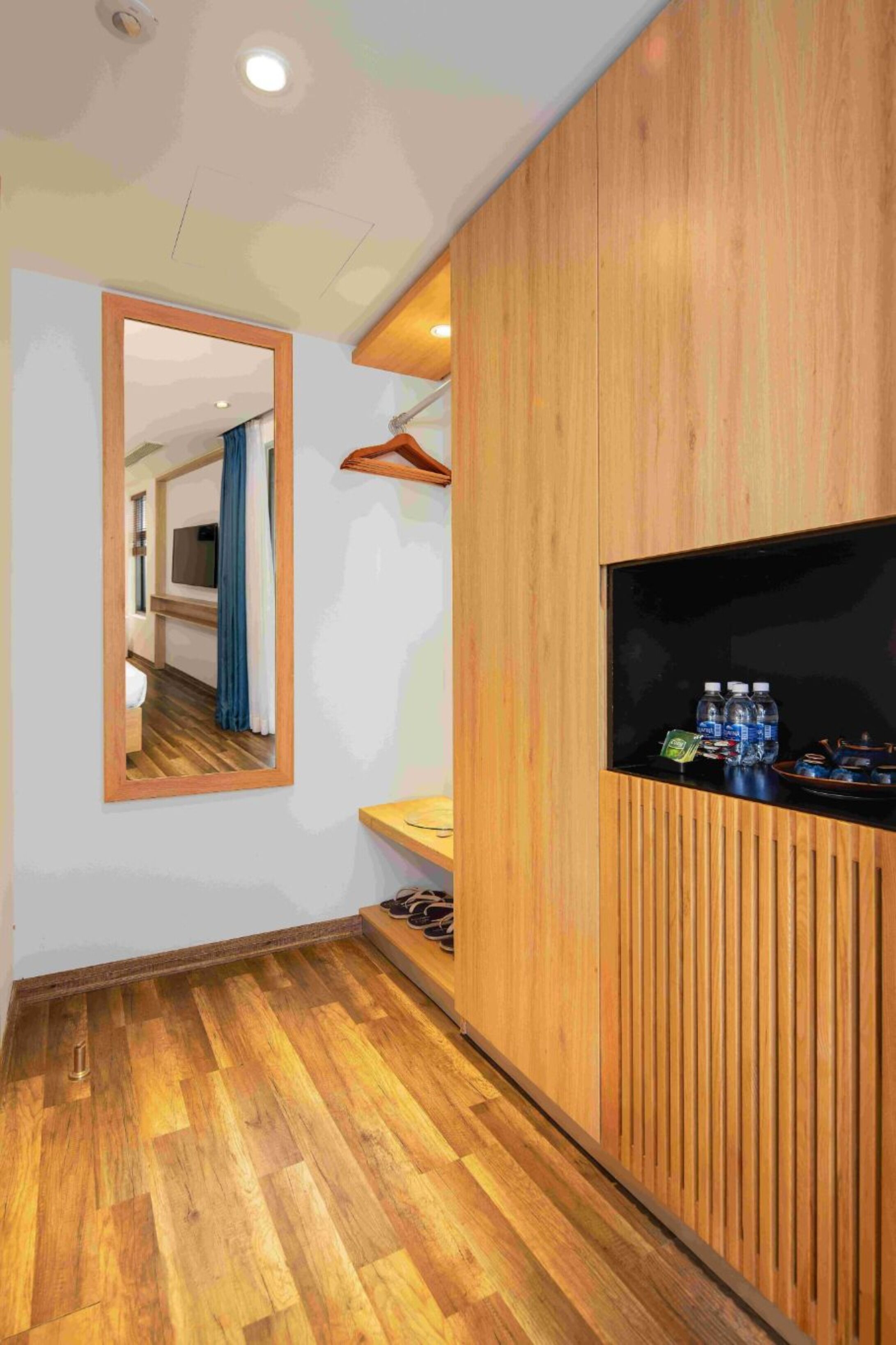 family studio | 1 bedroom, minibar, in-room safe, desk