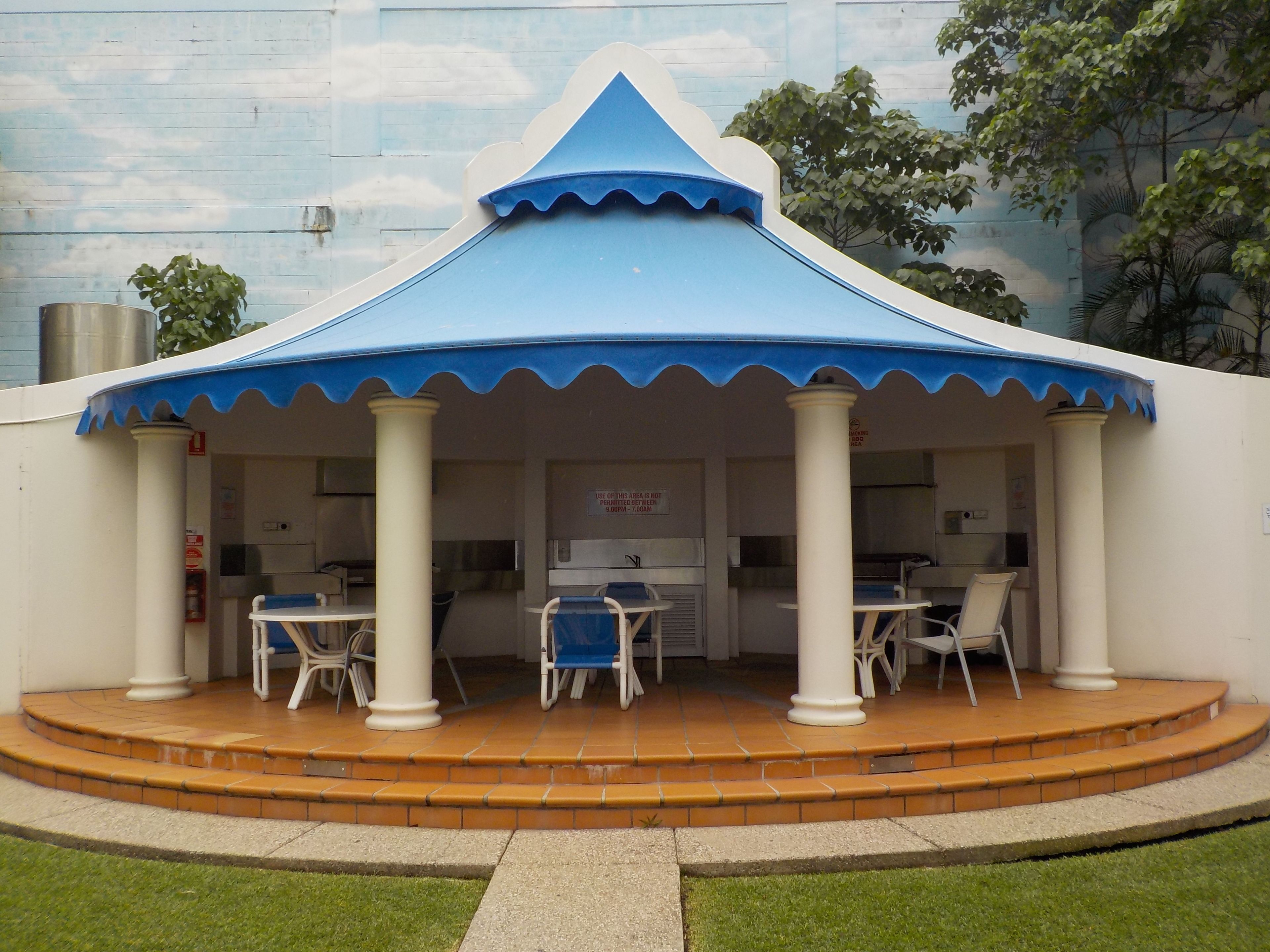 Moroccan Resort - HR Surfers Paradise — image 21