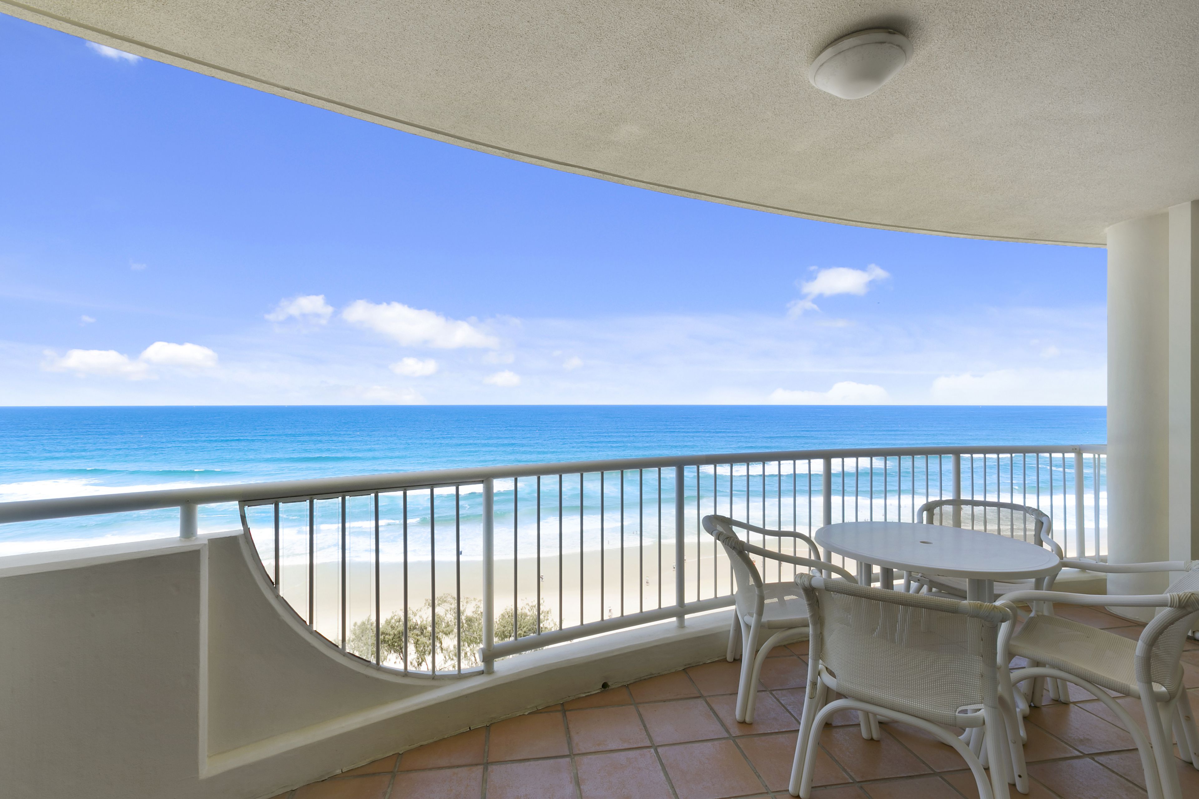 Moroccan Resort - HR Surfers Paradise — image 9