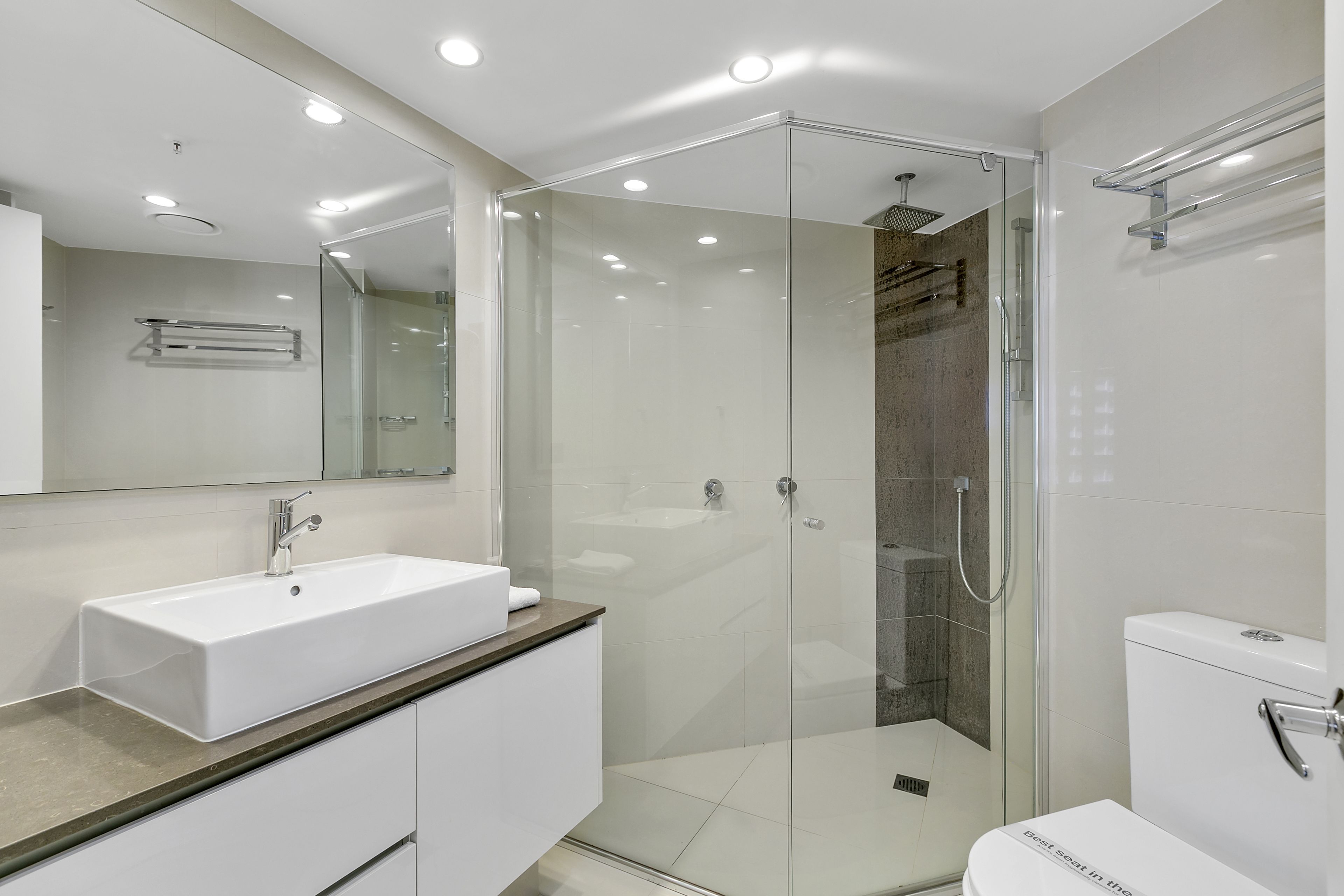 Moroccan Resort - HR Surfers Paradise — image 16