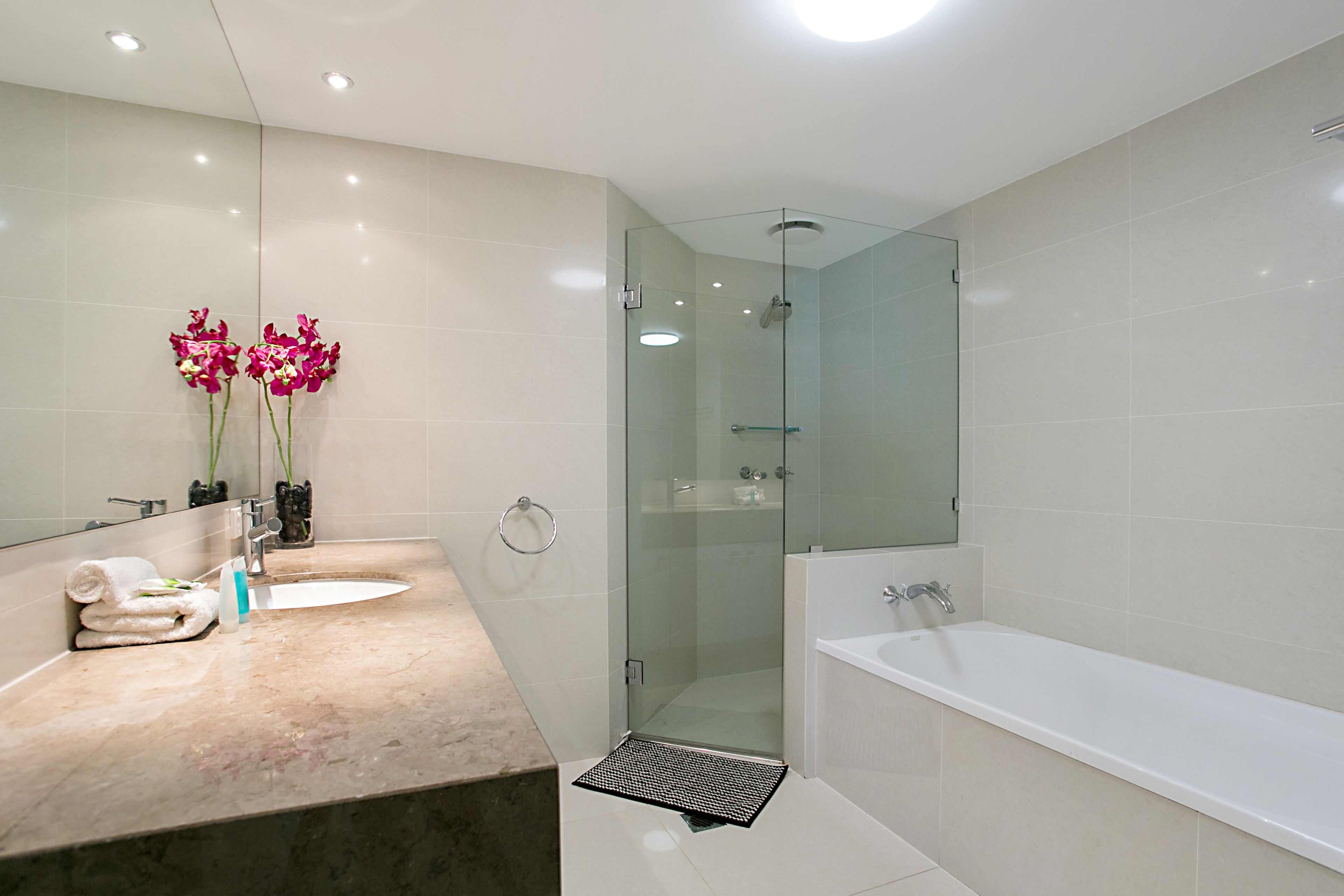 Moroccan Resort - HR Surfers Paradise — image 15