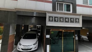 로비