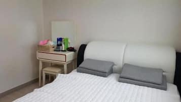 Standard Room, 3 Bedrooms | Free WiFi