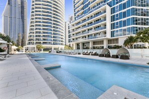 Indoor pool, 3 outdoor pools