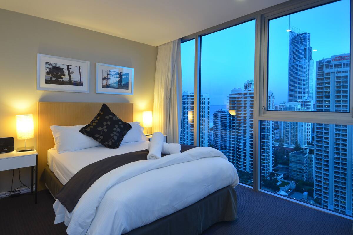 Peralatan tempat tidur premium, kalis bunyi, seterika/papan seterika 