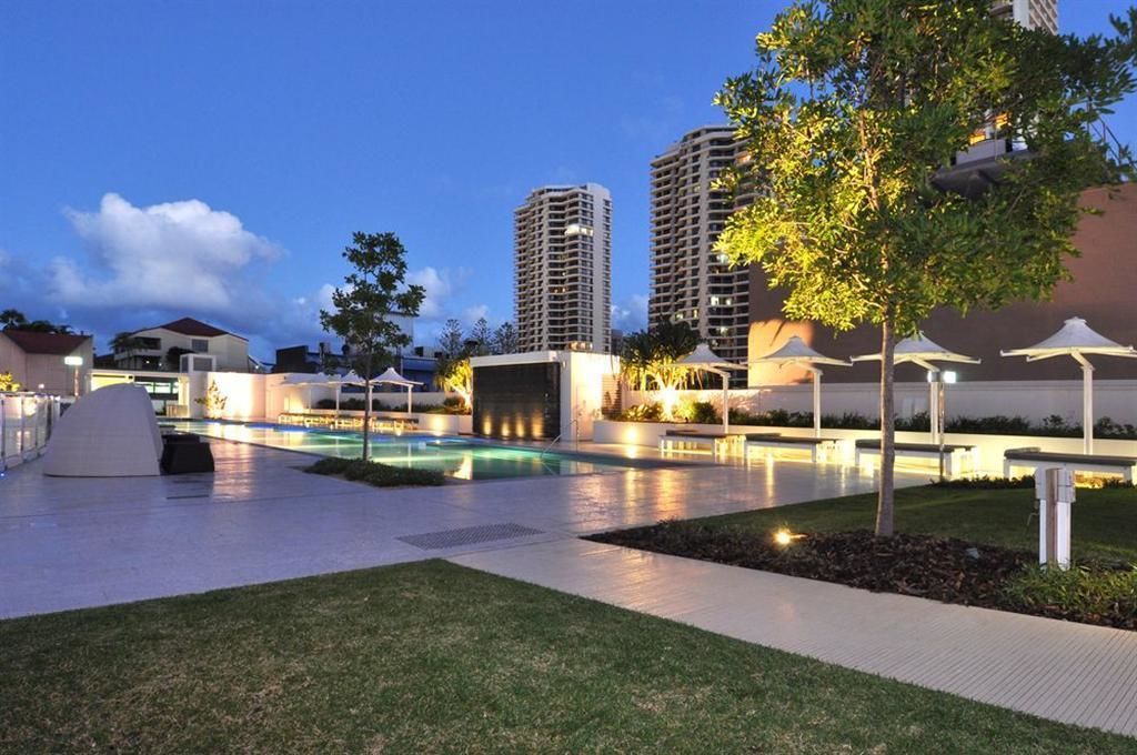 Orchid Residences - HR Surfers Paradise — image 4