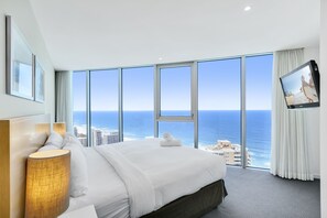 皇家公寓, 2 间卧室, 双浴室, 海洋景观 (Apartment 23003) | 高档床上用品、隔音、熨斗/熨衣板、婴儿床