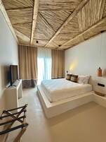 Premium Room, Sea View | Free WiFi, bed sheets