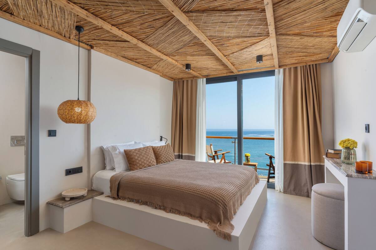 Premium-Zimmer, Meerblick | Kostenloses WLAN, Bettwäsche