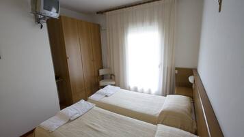 Chambre avec lits jumeaux (Beach access included)