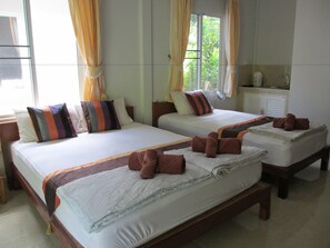 Standard Triple Room | Free WiFi, bed sheets - Real Relax Resort & Beauty Massage (Krabi)