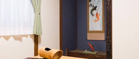 Family House, 4 Bedrooms, 2 Bathrooms | Living area | Flat-screen TV