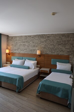 Chambre Triple Deluxe