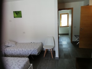 Desk, soundproofing, free WiFi - Albergo Gufo Depandance (Bormio)