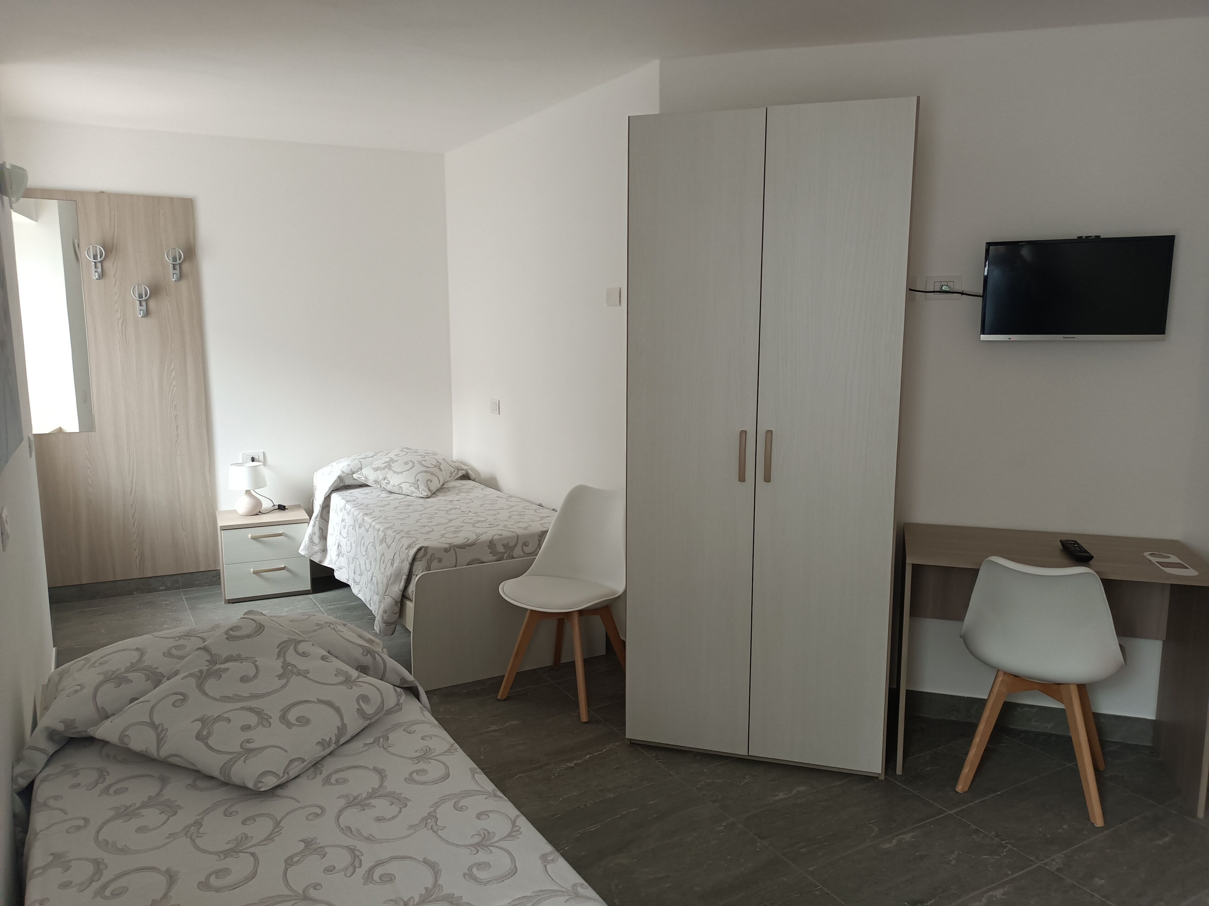 Værelse til 4 personer | Skrivebord, lydisolering, gratis Wi-Fi