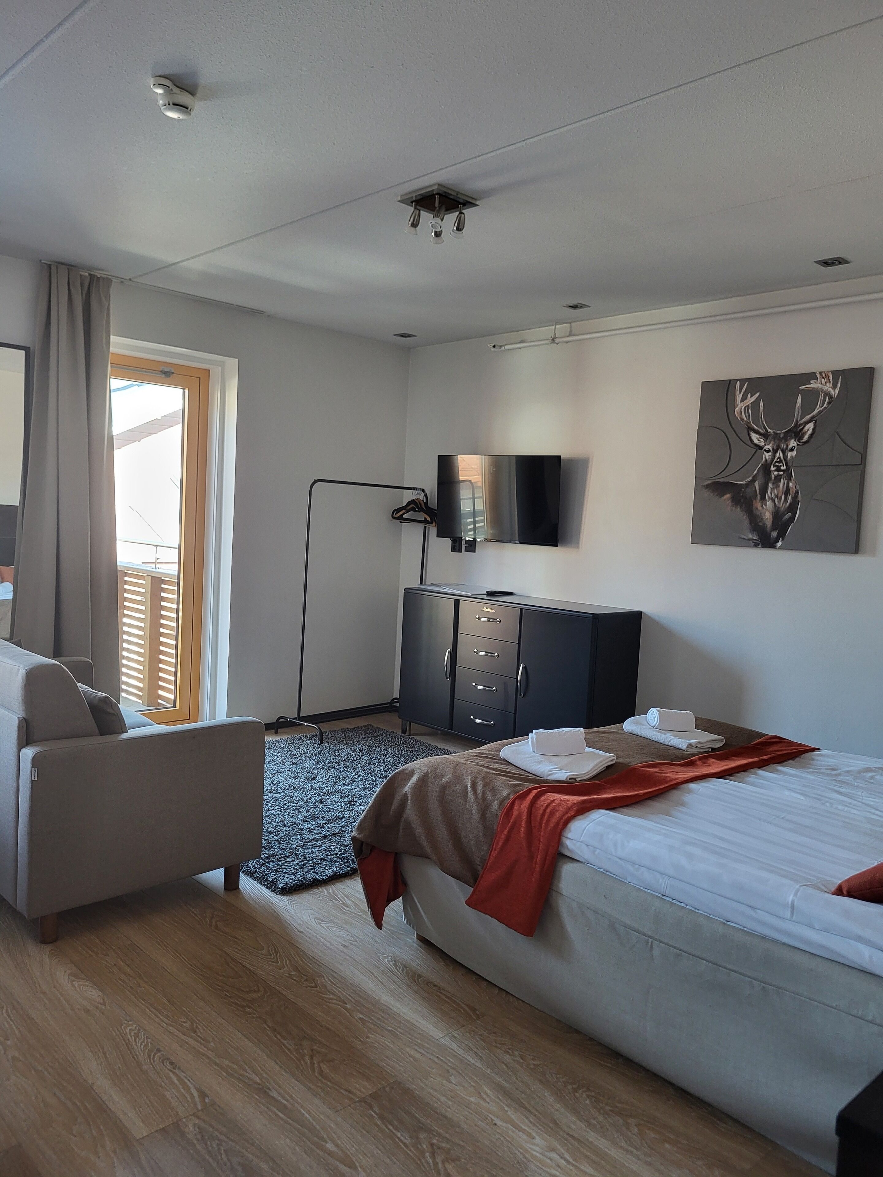 Studio B22 - Street view, Sauna (2 Adults + 2 Children) | 办公桌、笔记本电脑工作区、熨斗/熨衣板、免费 WiFi