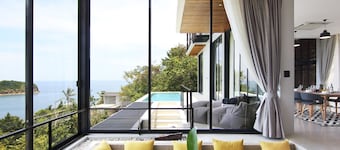 Luxury Sea and Sunset View 4BR 4BA Pool Villa