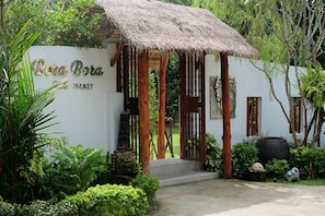 Exterior - Bora Bora Villa Phuket (Chalong)