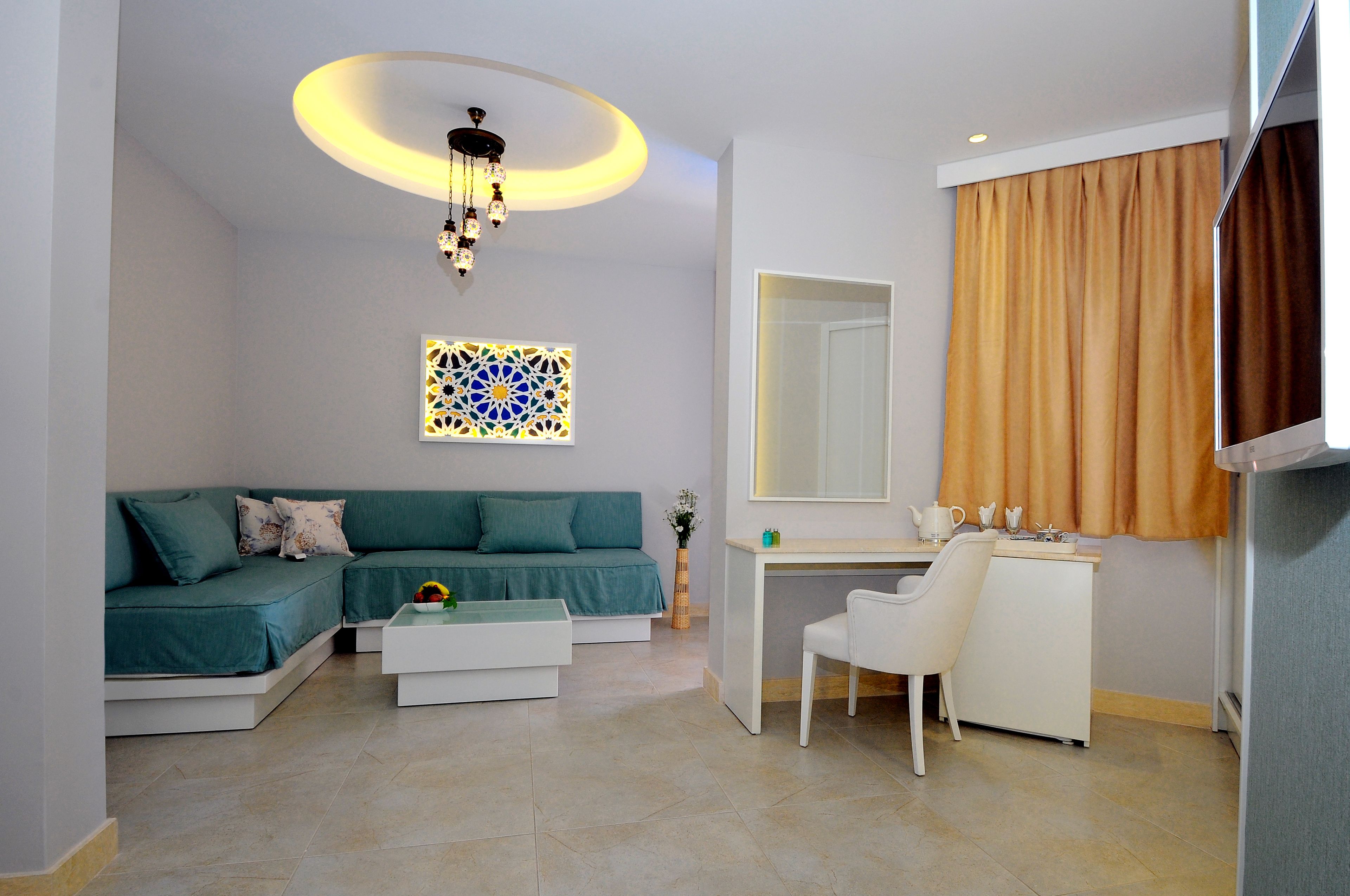 suite | living room | 80-cm lcd tv with digital channels, tv