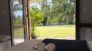 Standard Triple Room - Pousada Porto do Rio (Caraguatatuba)