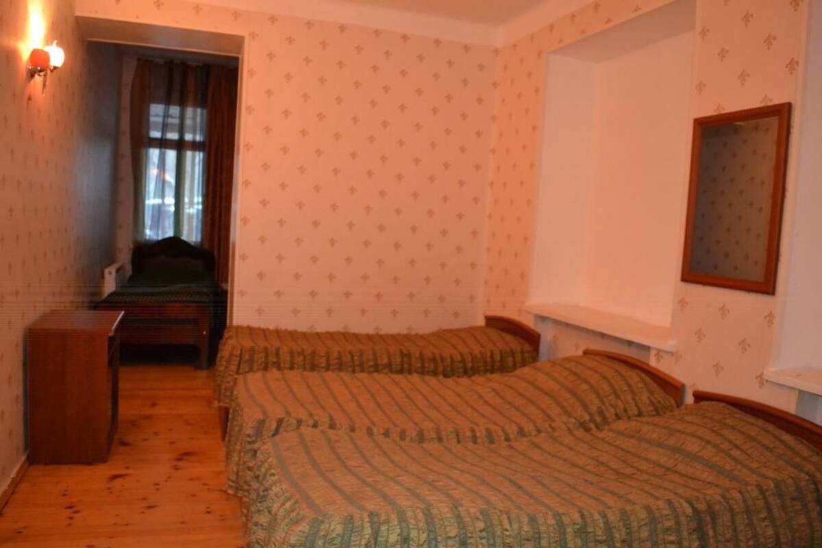 Standard Triple Room | Seterika/papan seterika, katil bayi/kot (percuma)
