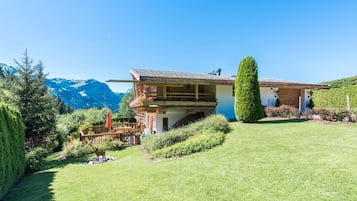 Mặt tiền nơi lưu trú