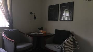 Double or Twin Room, Non Smoking | 1 bedroom, free WiFi, bed sheets