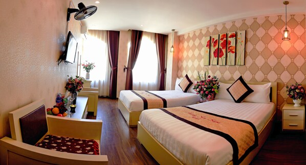 Deluxe Double or Twin Room | Peralatan tempat tidur premium, gebar bulu kapas, katil Select Comfort
