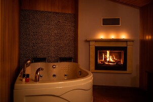 Superior Double Room, Balcony | Premium bedding, soundproofing, free WiFi, bed sheets