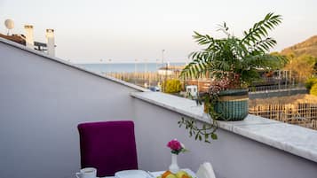 Superior Double Room, Balcony | Terrace/patio