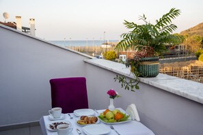 Superior Double Room, Balcony | Terrace/patio - Defne Hotel (Sile)