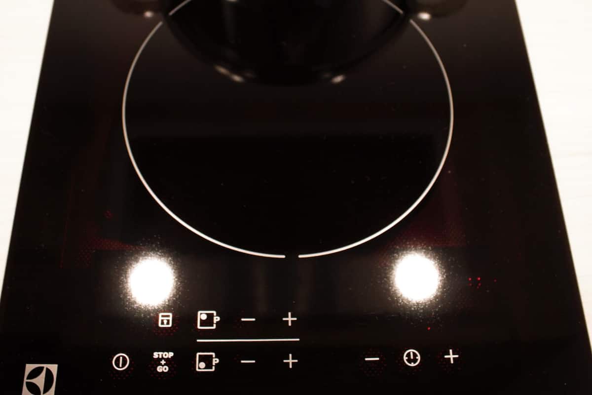 superior suite, accessible, kitchenette | tech