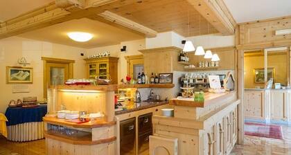 Meuble Cima Bianca Garni