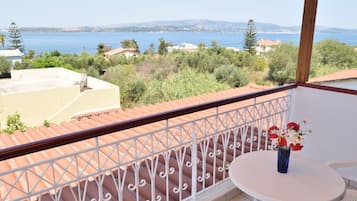 Villa, 3 Bedrooms | Balcony view