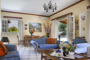 Villa, 3 Bedrooms | Living room