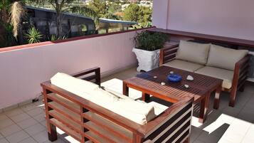 Villa, 3 Bedrooms | Balcony