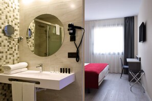 Habitación doble, 1 cama de matrimonio grande | Vistas desde la habitación