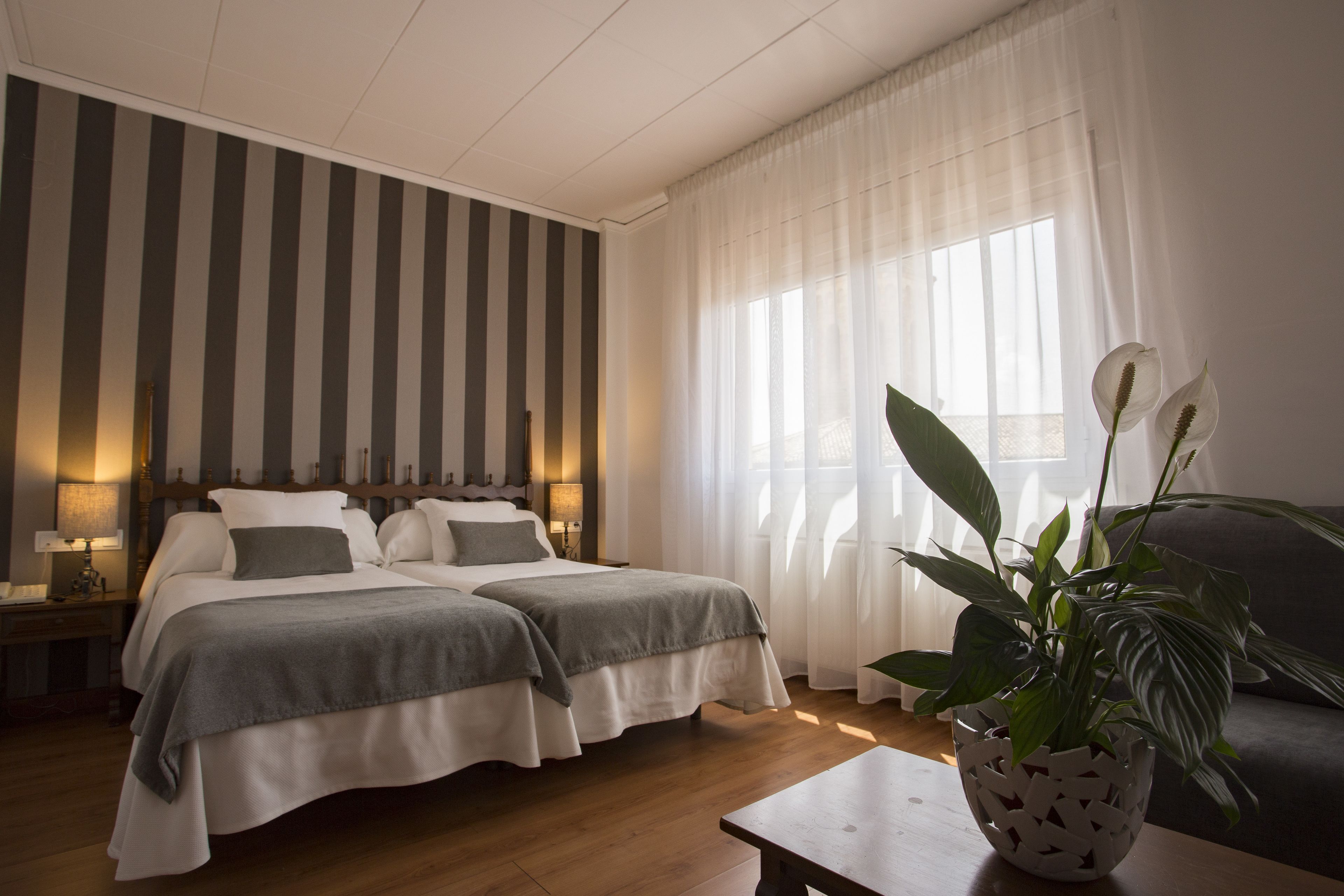 Superior Double Room | Desk, blackout drapes, free WiFi, bed sheets